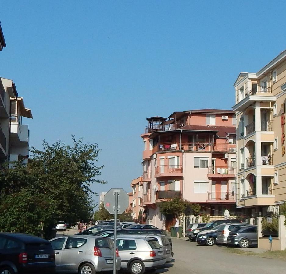 Dunav Str. Равда Экстерьер фото